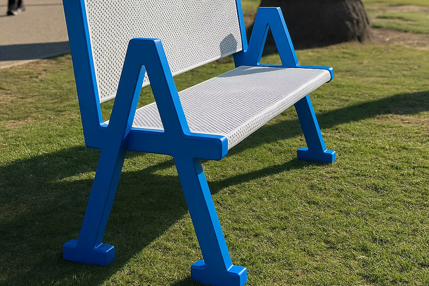 LA Bench
